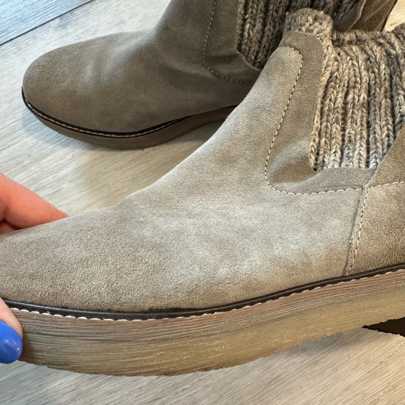 Comfortiva Rawnie Bootie women’s 11 like new - Picture 7 of 7